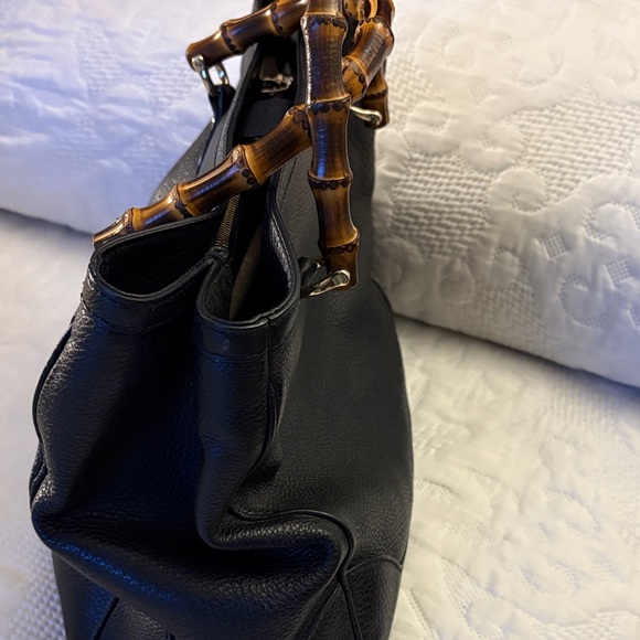 Elegant Black Leather Tote with Bamboo Handles - Picture 3 of 9